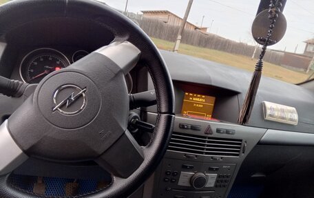 Opel Astra H, 2006 год, 310 000 рублей, 9 фотография