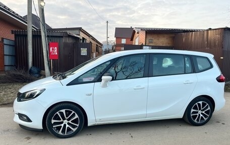 Opel Zafira C рестайлинг, 2019 год, 1 299 999 рублей, 4 фотография