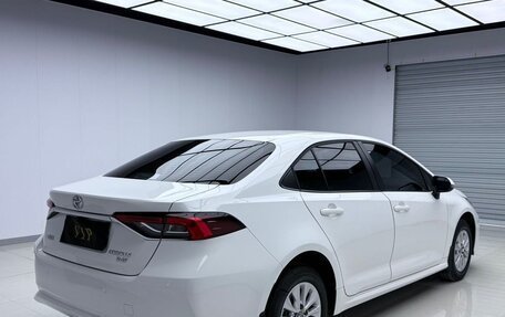 Toyota Corolla, 2022 год, 1 590 000 рублей, 4 фотография