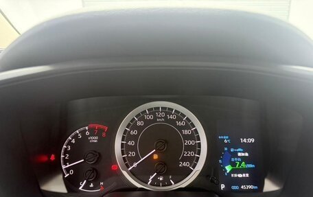 Toyota Corolla, 2022 год, 1 590 000 рублей, 12 фотография