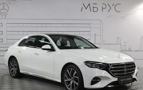 Mercedes-Benz E-Класс, 2024 год, 8 100 000 рублей, 3 фотография