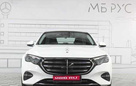 Mercedes-Benz E-Класс, 2024 год, 8 100 000 рублей, 2 фотография