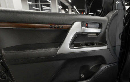 Toyota Land Cruiser 200, 2015 год, 5 050 000 рублей, 14 фотография