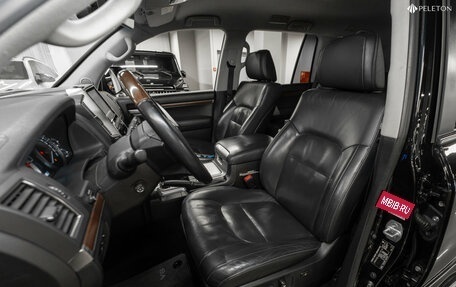 Toyota Land Cruiser 200, 2015 год, 5 050 000 рублей, 9 фотография