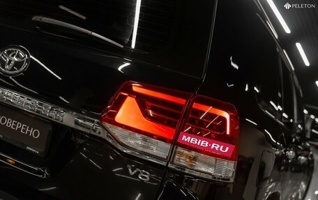 Toyota Land Cruiser 200, 2015 год, 5 050 000 рублей, 24 фотография