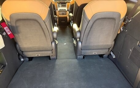 KIA Carnival, 2021 год, 4 550 000 рублей, 28 фотография