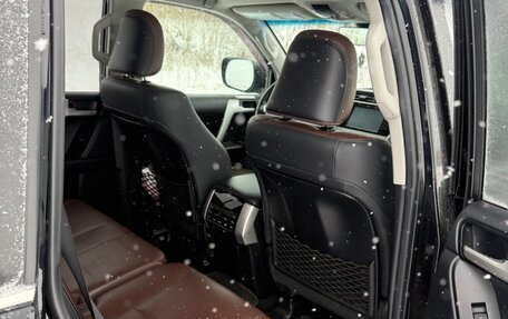 Toyota Land Cruiser Prado 150 рестайлинг 2, 2018 год, 5 500 000 рублей, 9 фотография