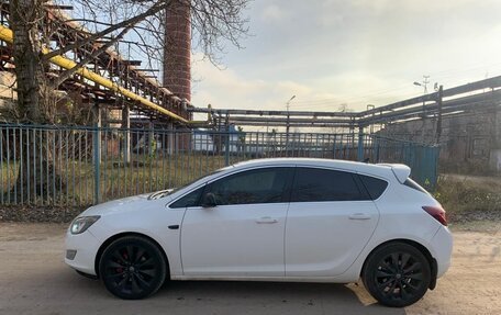 Opel Astra J, 2012 год, 670 000 рублей, 11 фотография