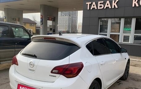 Opel Astra J, 2012 год, 670 000 рублей, 14 фотография