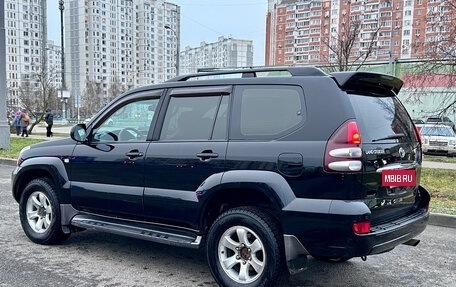 Toyota Land Cruiser Prado 120 рестайлинг, 2007 год, 2 190 000 рублей, 5 фотография