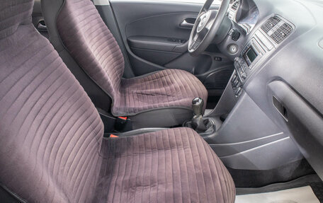 Volkswagen Polo VI (EU Market), 2014 год, 799 000 рублей, 23 фотография