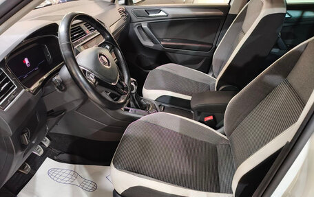 Volkswagen Tiguan II, 2019 год, 2 100 000 рублей, 7 фотография