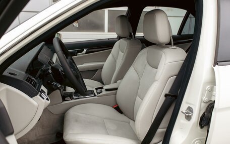 Mercedes-Benz C-Класс, 2010 год, 1 395 000 рублей, 11 фотография