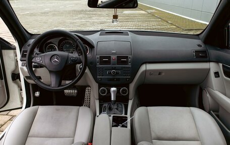 Mercedes-Benz C-Класс, 2010 год, 1 395 000 рублей, 15 фотография