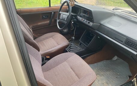 Volkswagen Passat B2, 1985 год, 137 000 рублей, 8 фотография