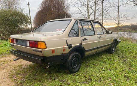 Volkswagen Passat B2, 1985 год, 137 000 рублей, 13 фотография