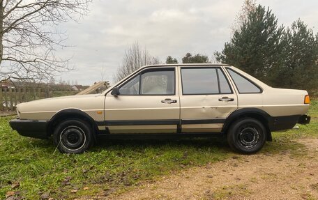 Volkswagen Passat B2, 1985 год, 137 000 рублей, 16 фотография