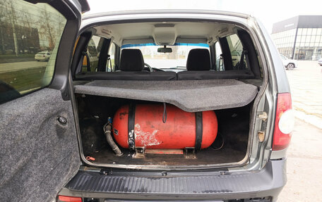 Chevrolet Niva I рестайлинг, 2018 год, 752 000 рублей, 10 фотография