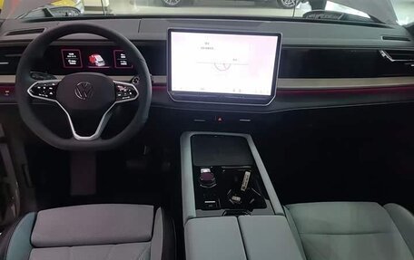 Volkswagen Teramont, 2025 год, 6 000 000 рублей, 9 фотография