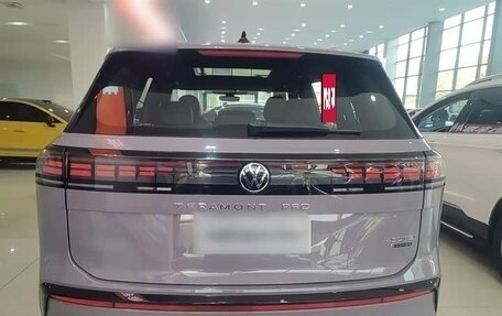 Volkswagen Teramont, 2025 год, 6 000 000 рублей, 5 фотография