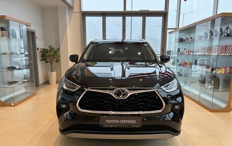 Toyota Highlander, 2025 год, 6 500 000 рублей, 2 фотография