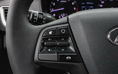 Hyundai Solaris II рестайлинг, 2018 год, 1 099 000 рублей, 15 фотография