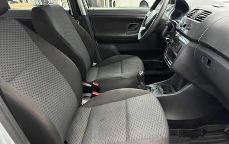 Skoda Fabia II, 2013 год, 540 000 рублей, 17 фотография