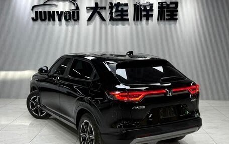 Honda Vezel, 2022 год, 1 610 000 рублей, 5 фотография