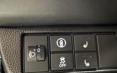 Honda Vezel, 2022 год, 1 610 000 рублей, 11 фотография