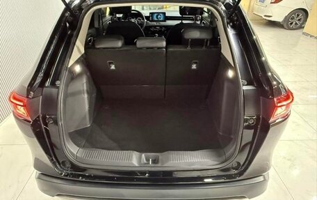 Honda Vezel, 2022 год, 1 610 000 рублей, 20 фотография