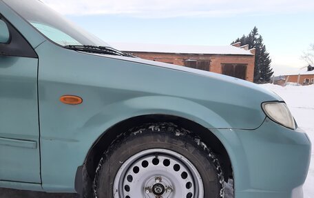 Mazda 323, 2002 год, 220 000 рублей, 10 фотография