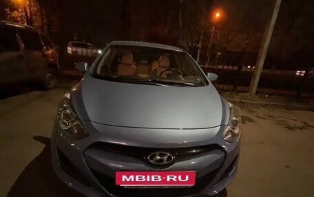 Hyundai i30 II рестайлинг, 2013 год, 1 050 000 рублей, 2 фотография