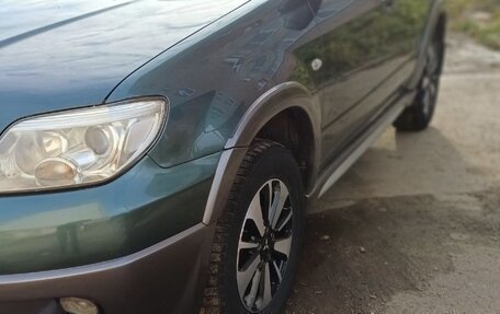 Mitsubishi Outlander III рестайлинг 3, 2006 год, 540 000 рублей, 6 фотография