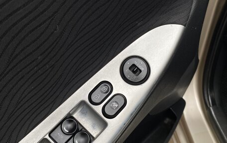 Hyundai Solaris II рестайлинг, 2011 год, 770 000 рублей, 14 фотография