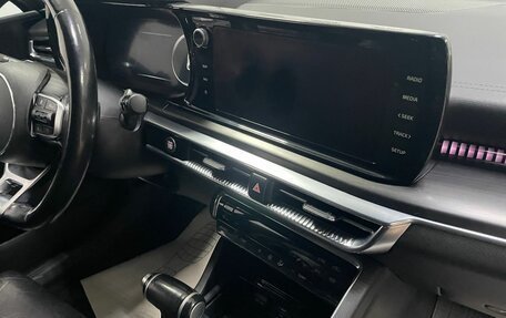 KIA K5, 2020 год, 2 195 000 рублей, 24 фотография