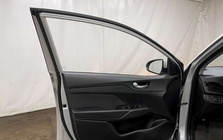 Hyundai Solaris II рестайлинг, 2022 год, 1 828 160 рублей, 8 фотография