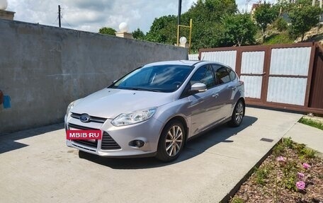 Ford Focus III, 2011 год, 730 000 рублей, 2 фотография