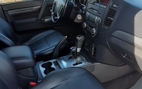 Mitsubishi Pajero IV, 2012 год, 2 100 000 рублей, 10 фотография