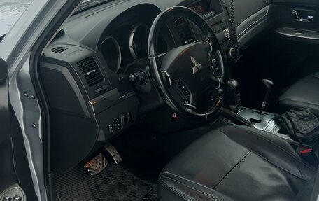 Mitsubishi Pajero IV, 2012 год, 2 100 000 рублей, 16 фотография