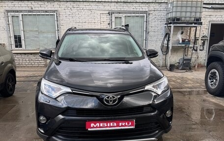 Toyota RAV4, 2016 год, 1 900 000 рублей, 1 фотография