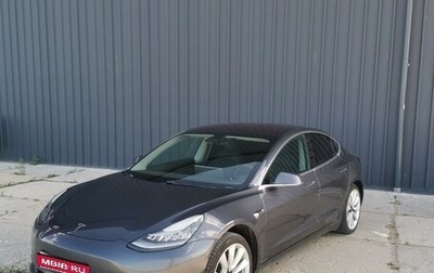 Tesla Model 3 I, 2018 год, 3 000 000 рублей, 1 фотография