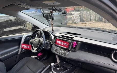 Toyota RAV4, 2016 год, 1 900 000 рублей, 5 фотография