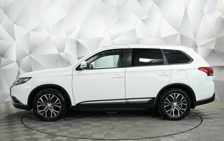 Mitsubishi Outlander III рестайлинг 3, 2018 год, 2 150 000 рублей, 2 фотография