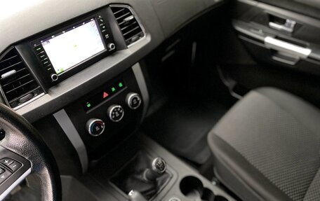 ЛуАЗ Patriot, 2017 год, 850 000 рублей, 8 фотография