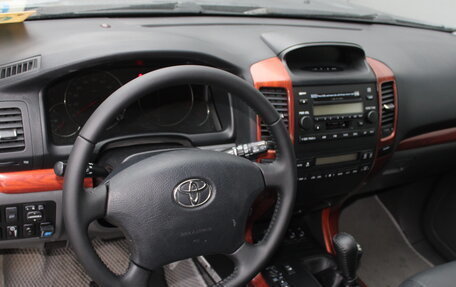 Toyota Land Cruiser Prado 120 рестайлинг, 2005 год, 1 279 000 рублей, 10 фотография