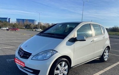 Mercedes-Benz A-Класс, 2011 год, 1 040 000 рублей, 1 фотография