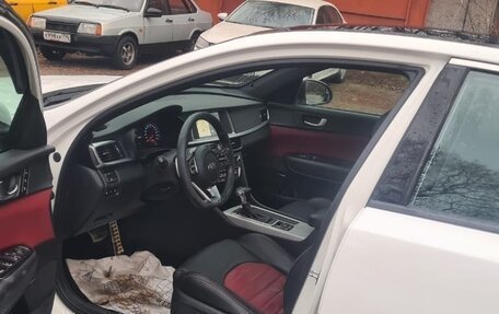 KIA Optima IV, 2018 год, 1 900 000 рублей, 8 фотография