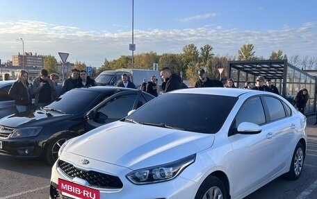 KIA Cerato IV, 2020 год, 2 300 000 рублей, 2 фотография