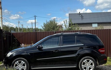 Mercedes-Benz M-Класс, 2011 год, 1 850 000 рублей, 2 фотография