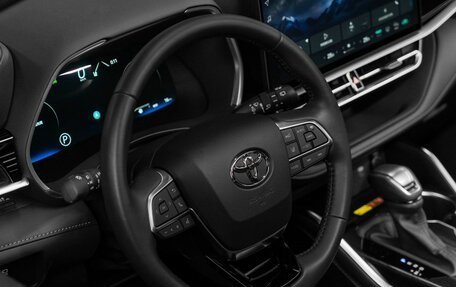 Toyota Highlander, 2025 год, 5 980 000 рублей, 12 фотография